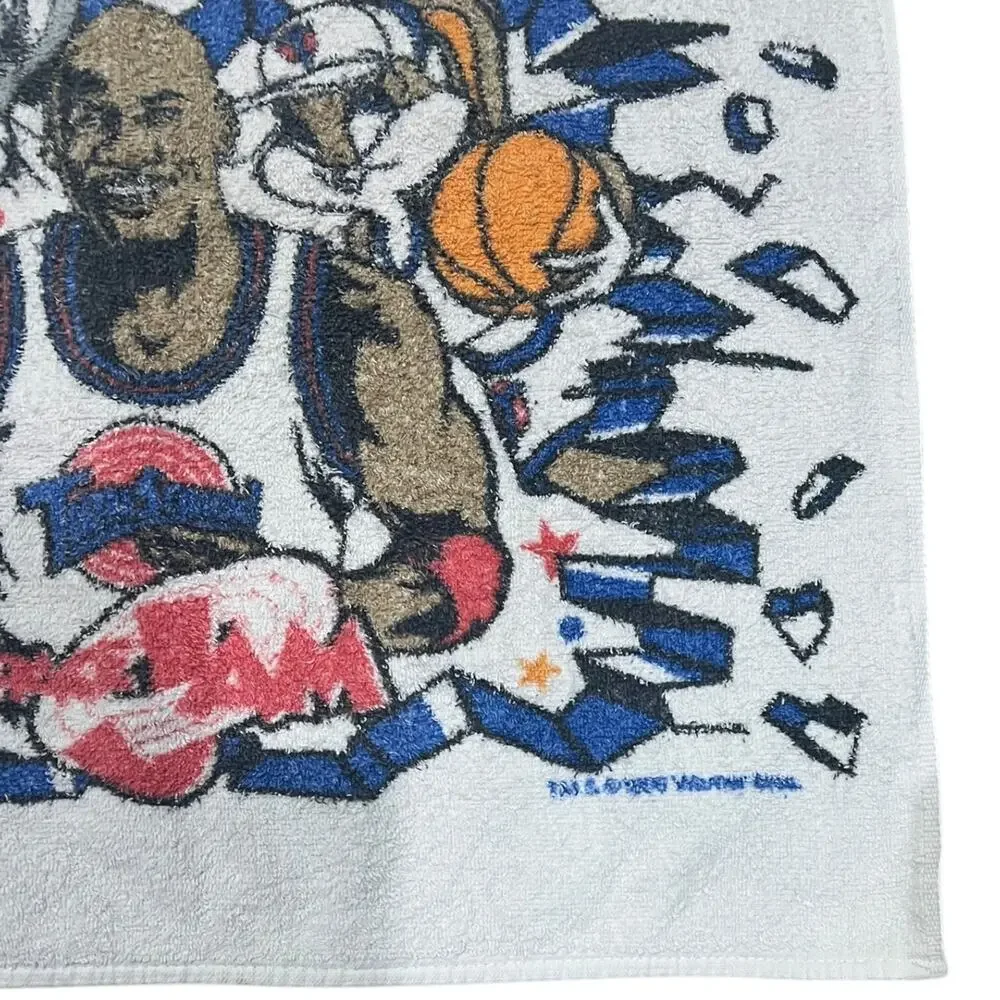Space Jam Vintage 1996 Beach Towel Michael Jordan Bugs Lola Bunny Kids 23 x 40